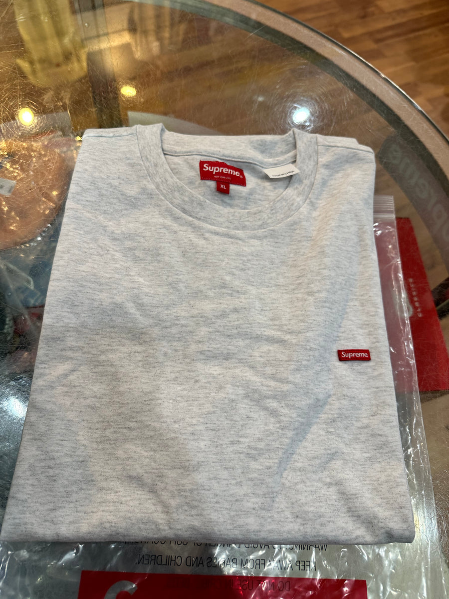 Brand new Ash Grey Small Box Supreme Tee Size Xlarge – Grailz DMV