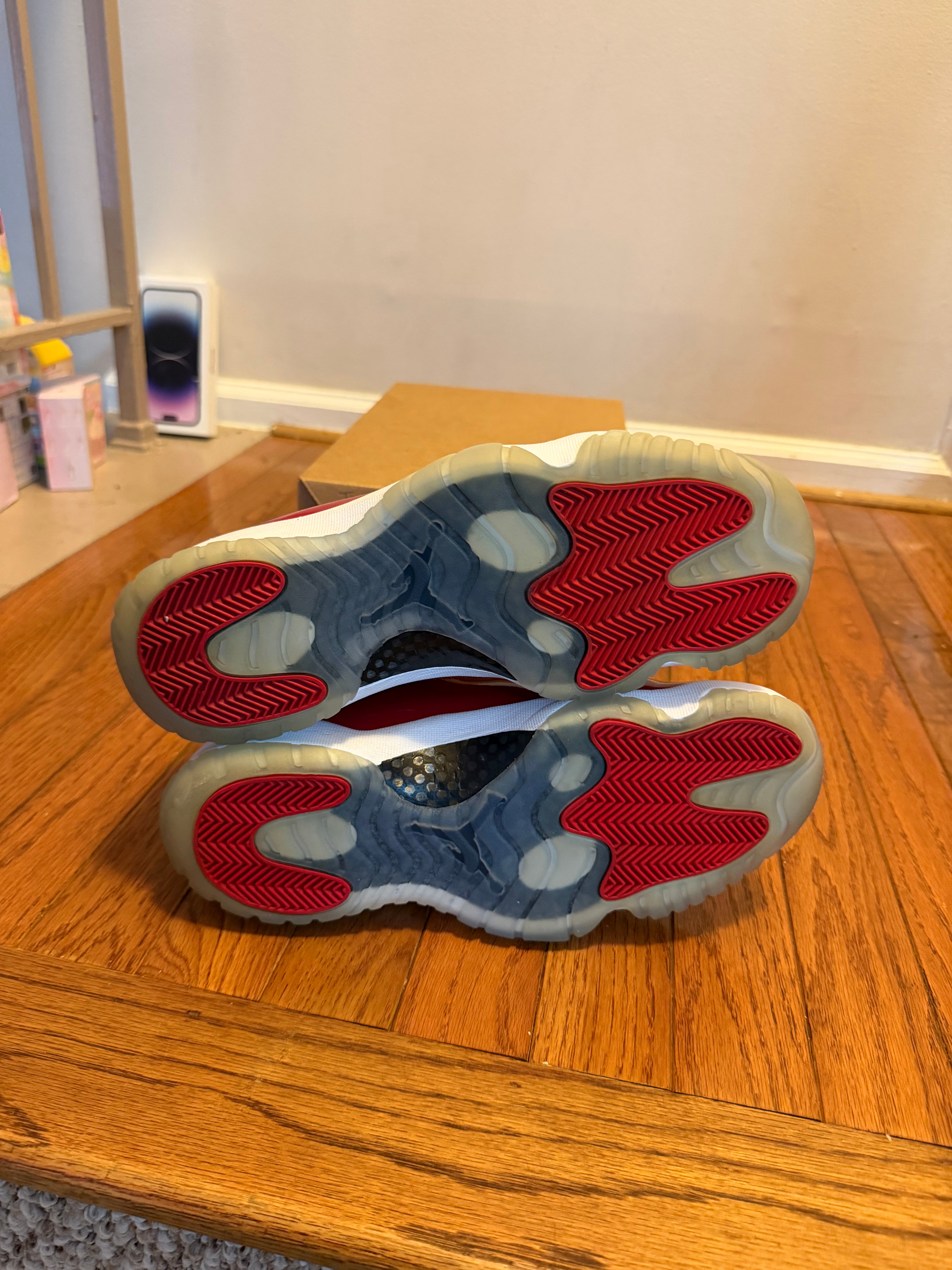 Win like 96 11s size 10.5