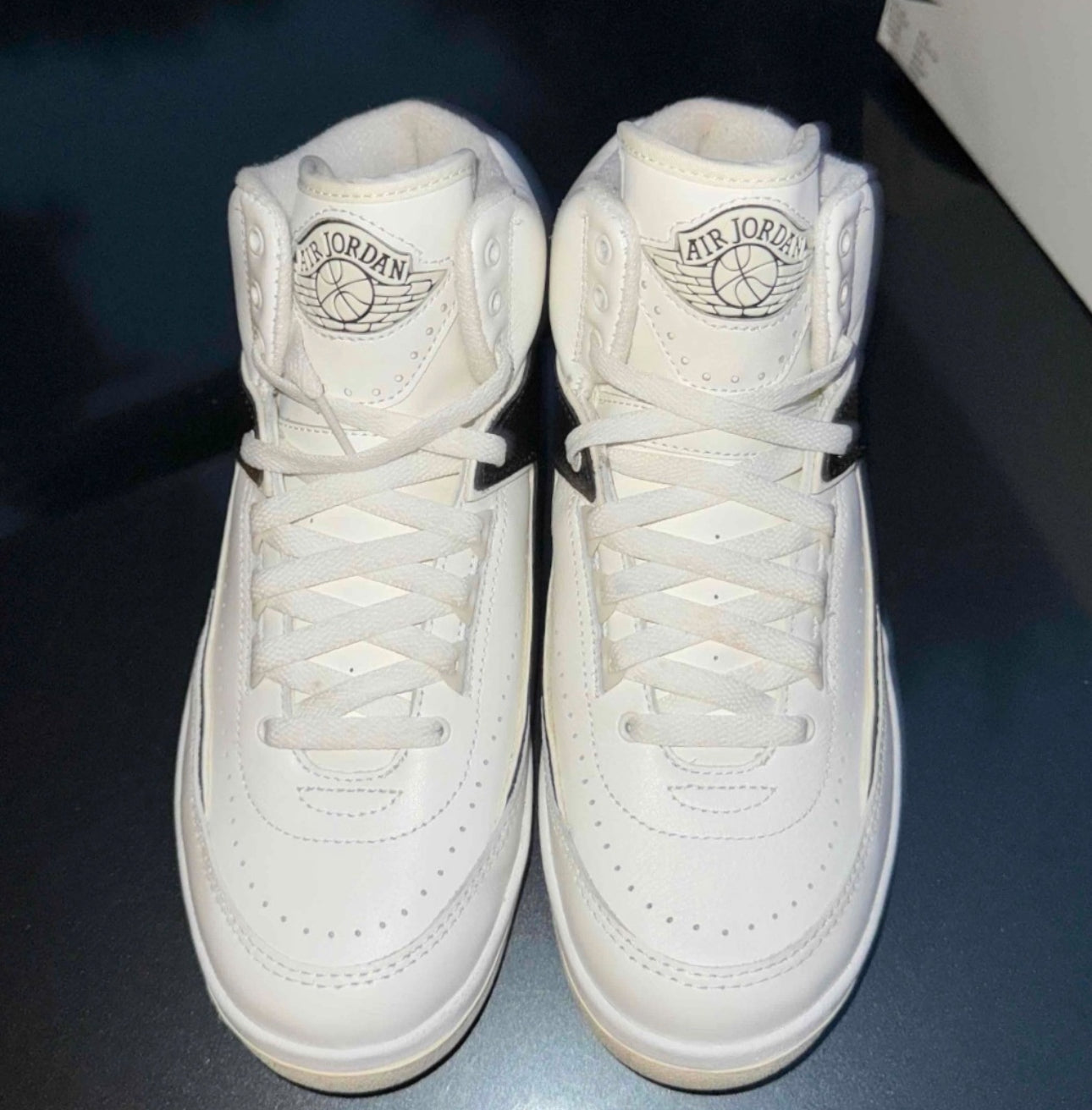 Sail Black 2s Size 6.5