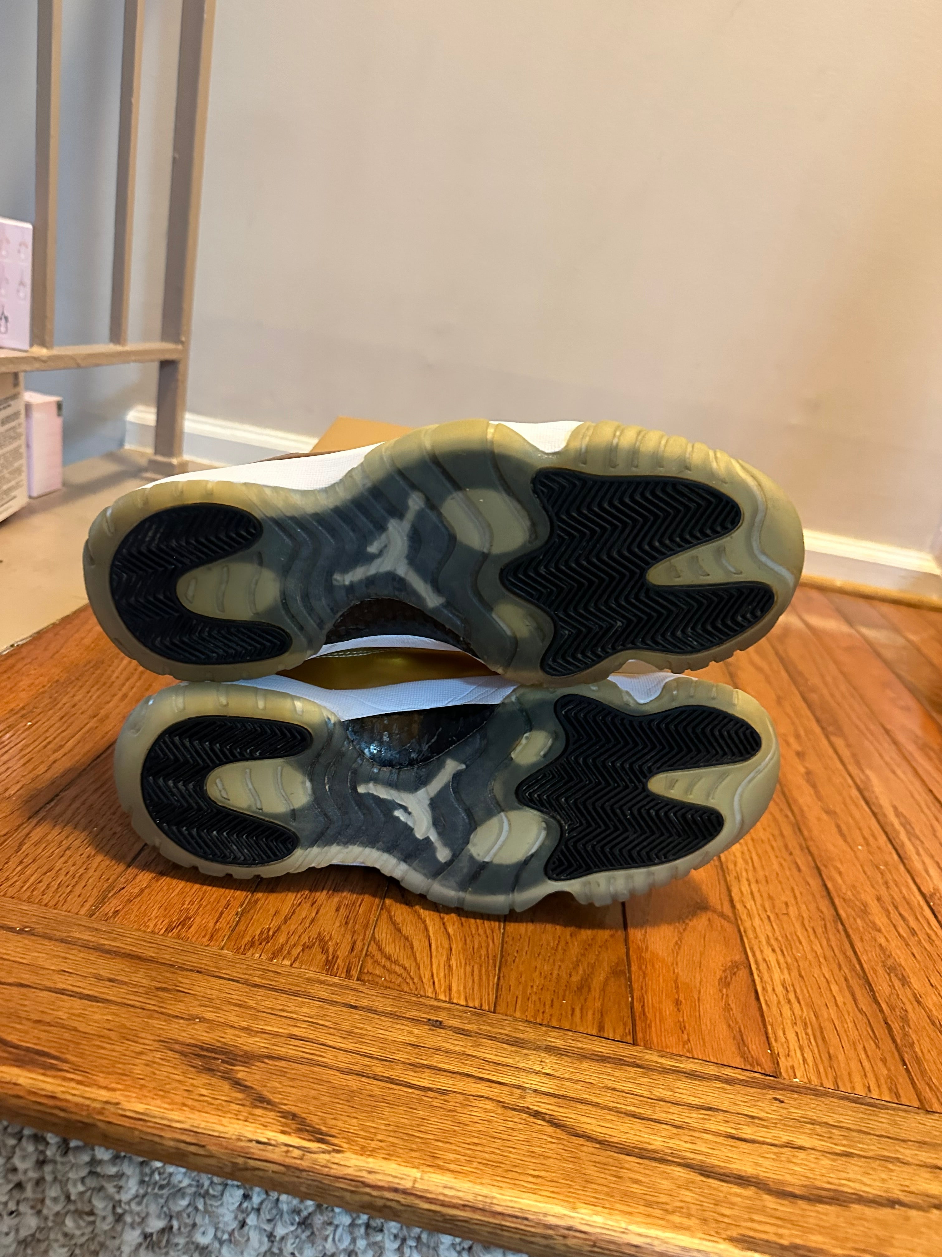 Closing Ceremony 11s size 10.5