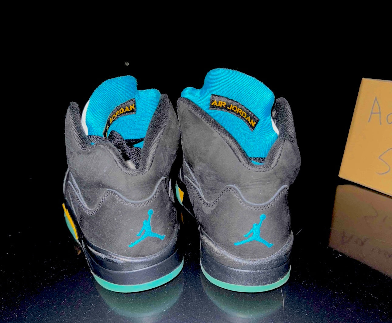 Aqua 5s Size 8