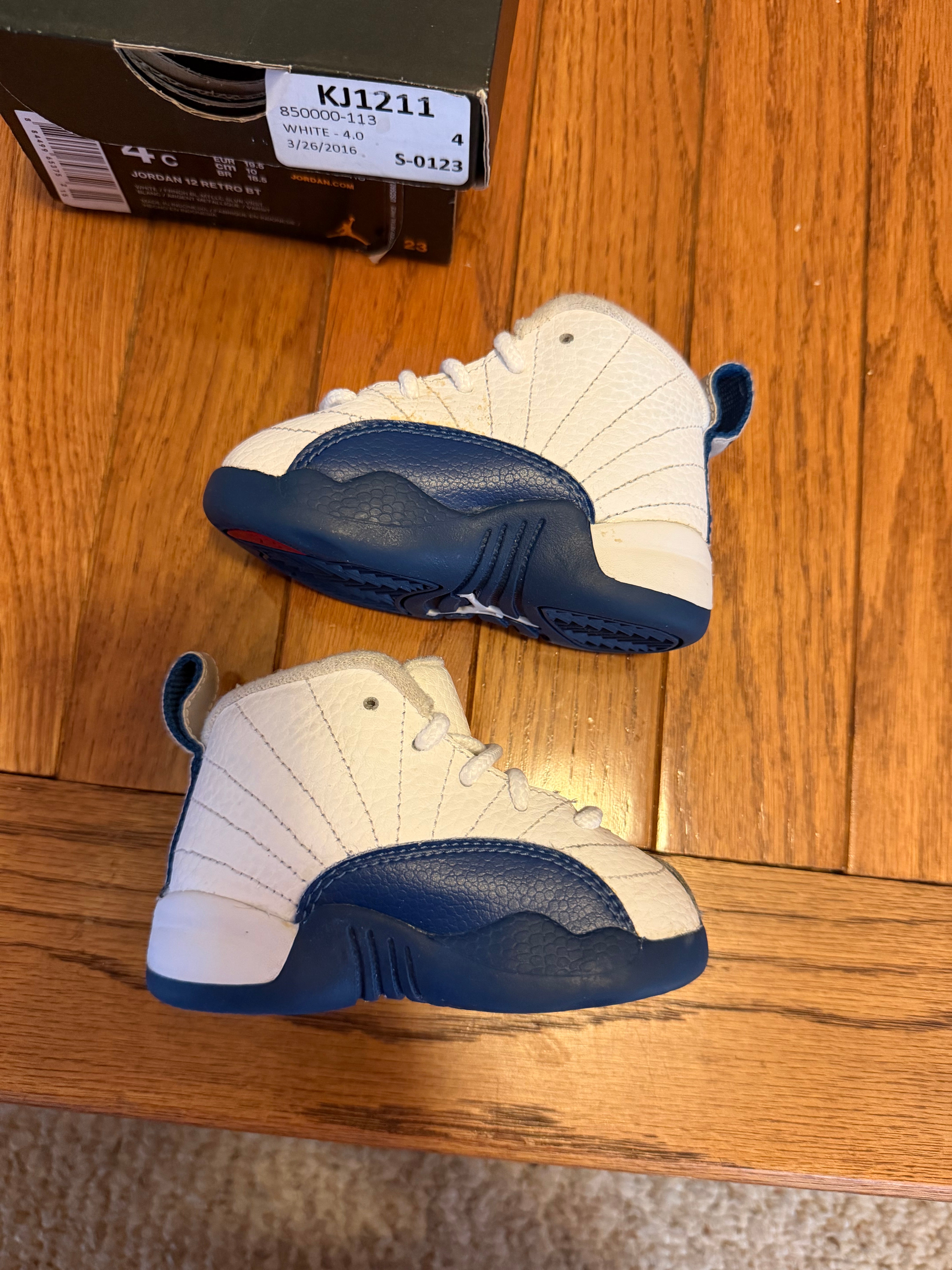 French Blue 12s size 4C