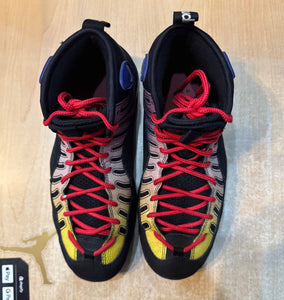 Supreme Bakin Black Gradient Size 8