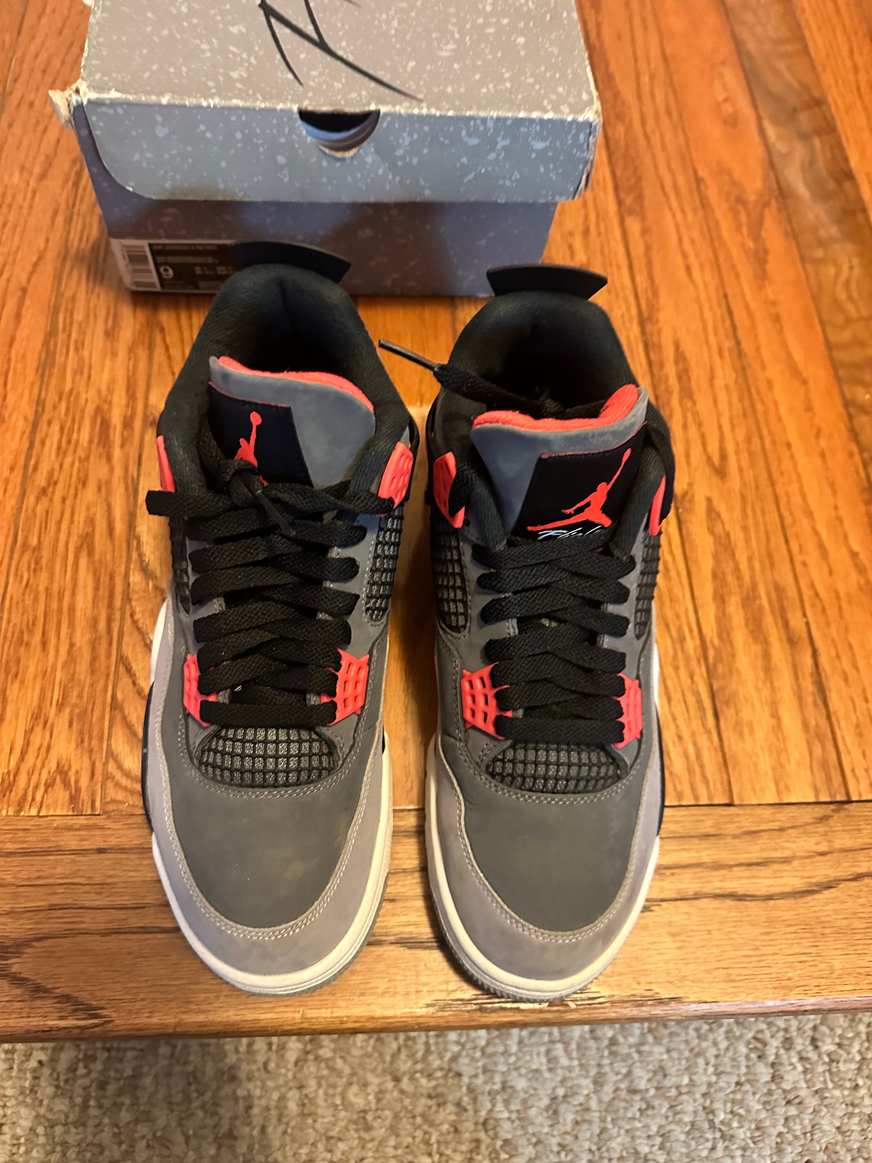 Infrared 4s size 9