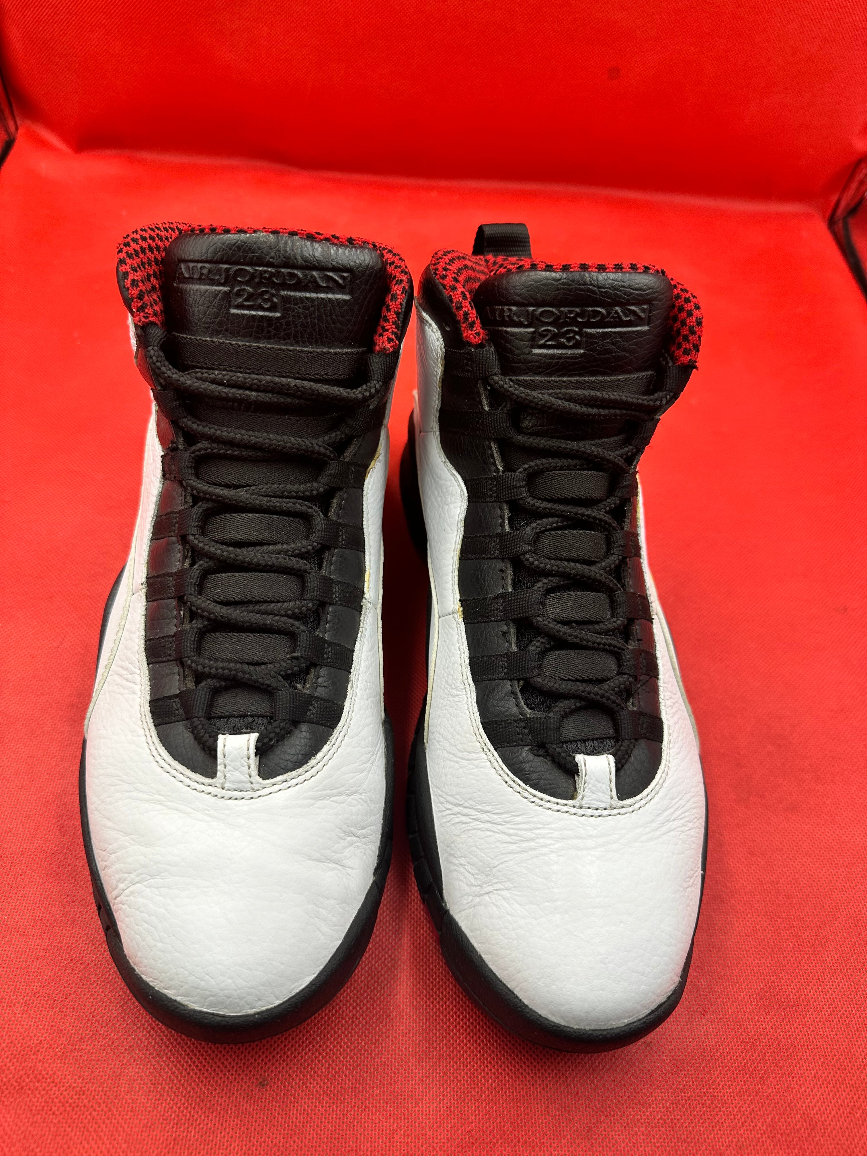 Chicago 10s size 9
