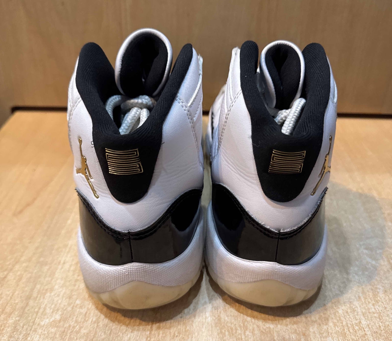 Gratitude 11s Size 7Y