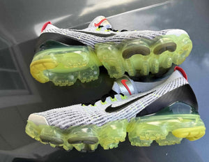 Air Vapormax Flyknit 3 White Black Volt Bright Crimson Size 10