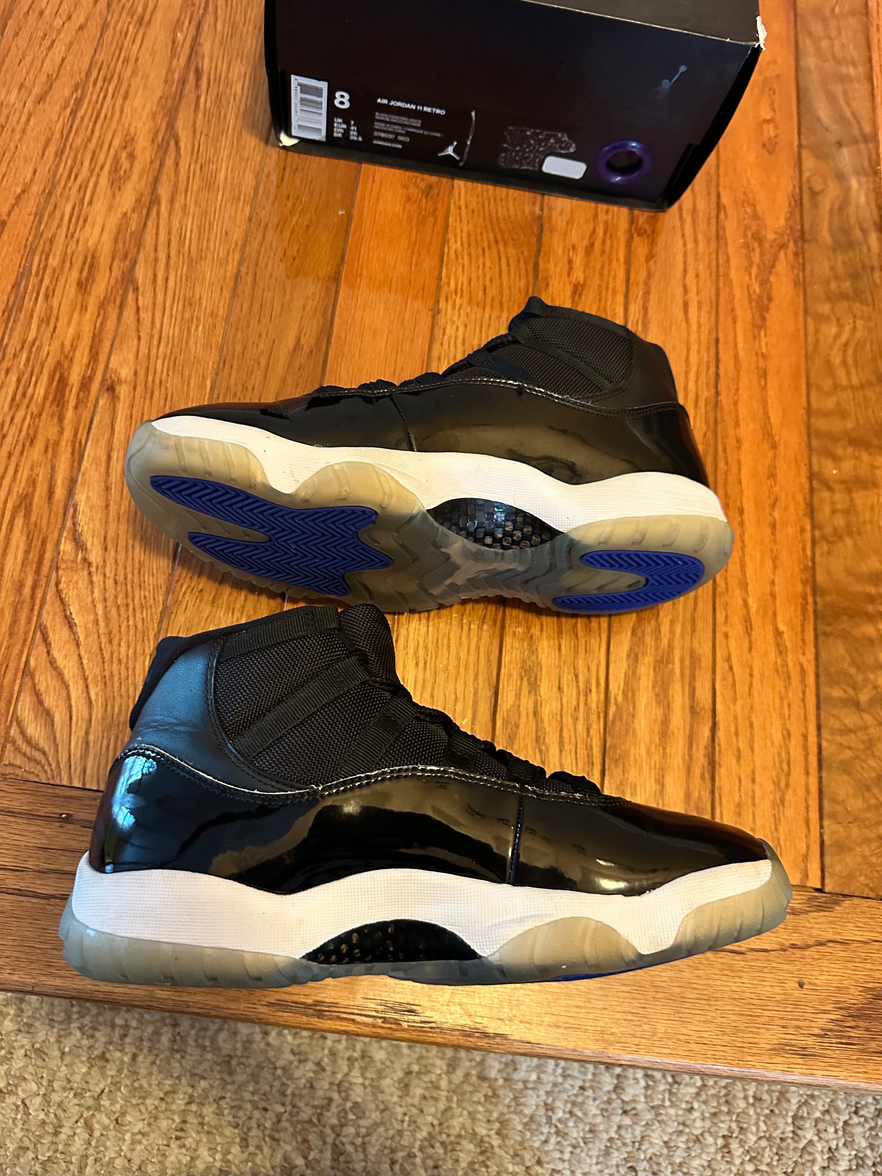 Space Jam 11s size 8