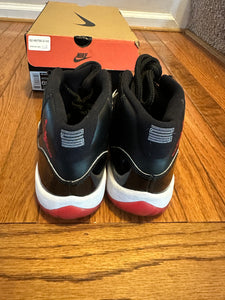 Bred 11s size 6.5