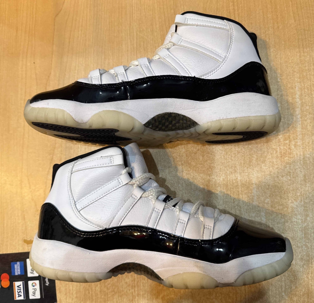 Gratitude 11s Size 7Y