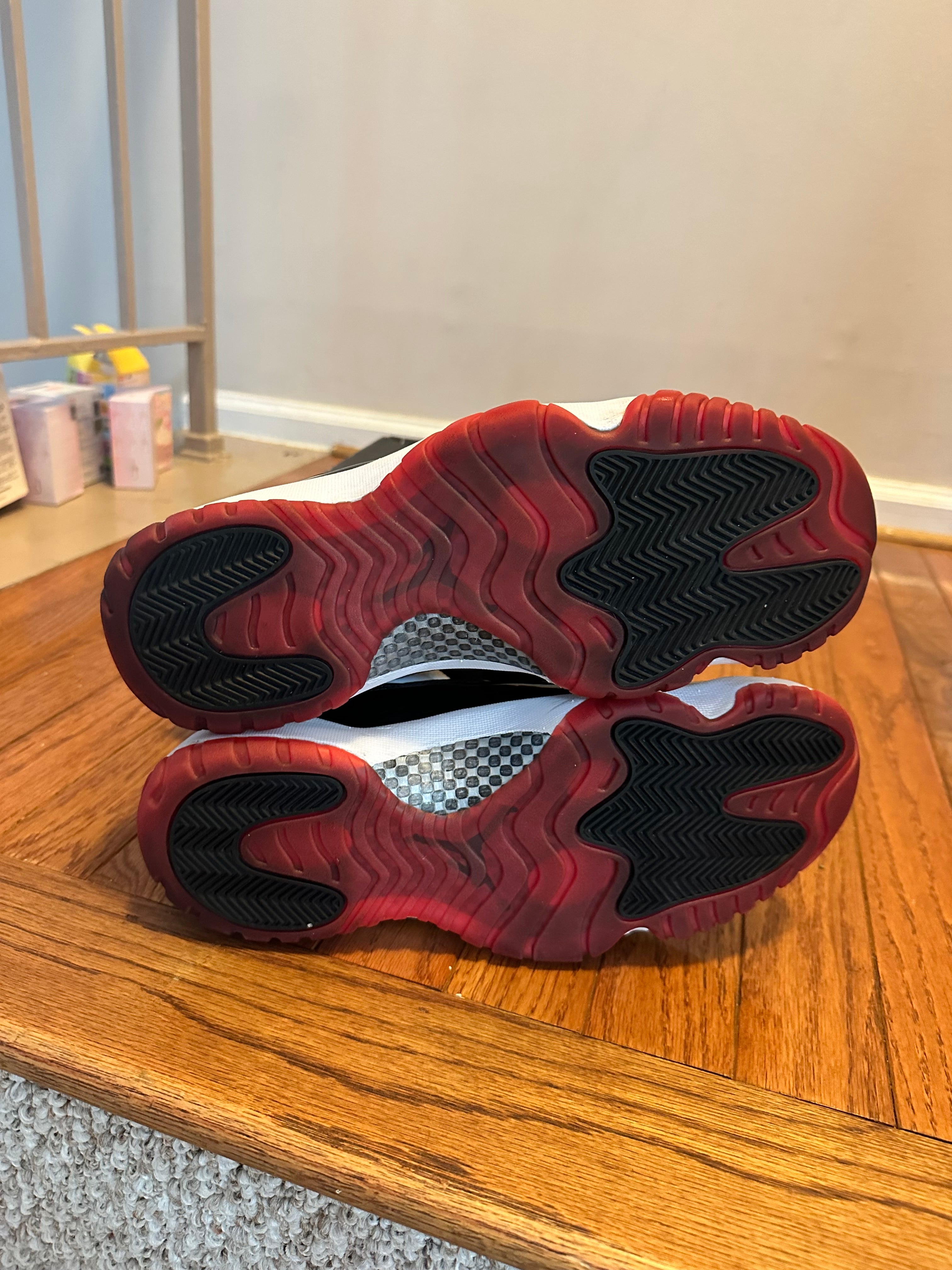 Concord Bred 11s size 10.5
