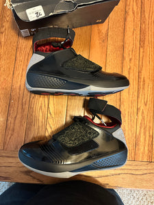 Stealth 20s size 9.5