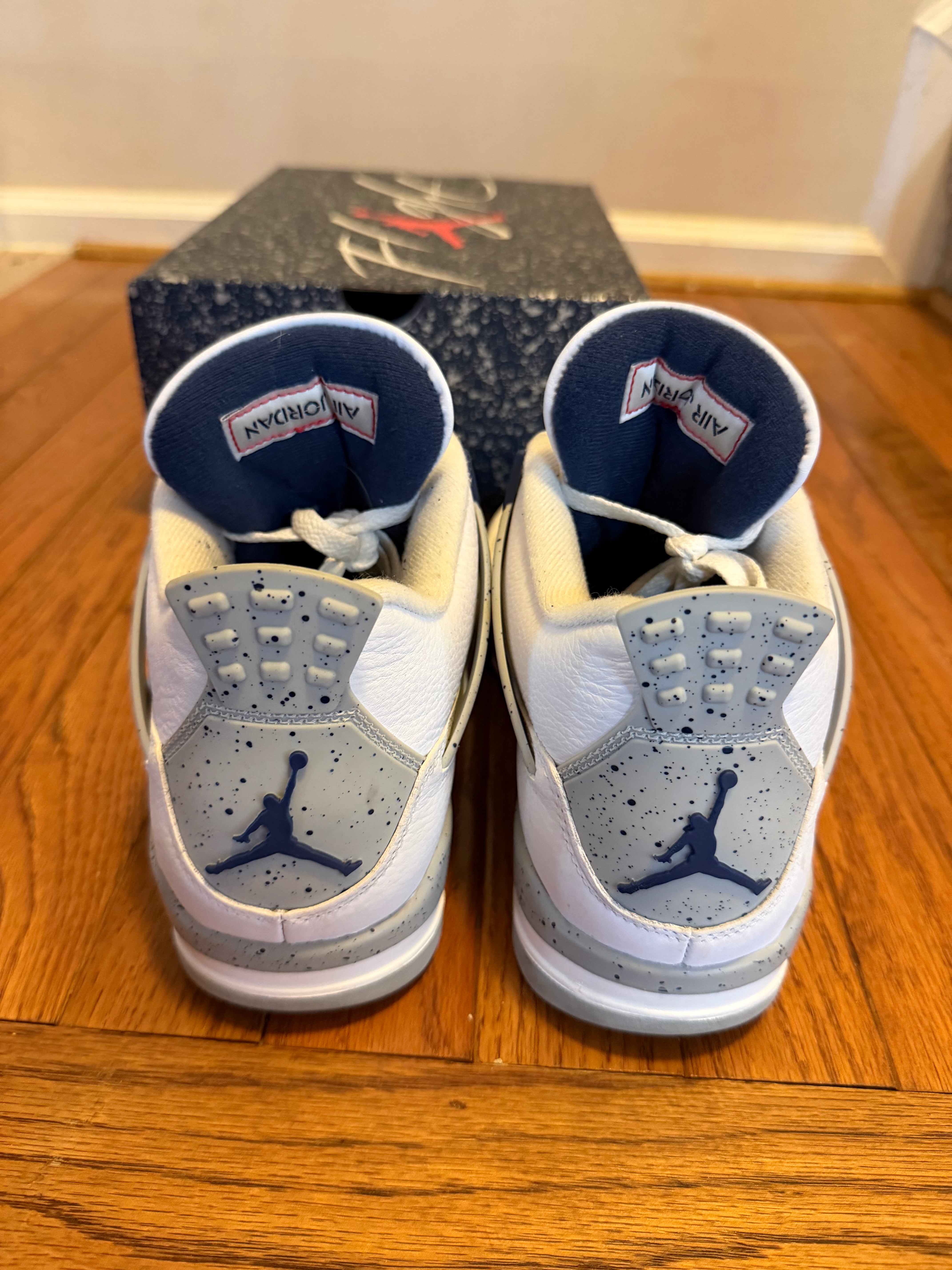 Midnight Navy 4s size 8.5