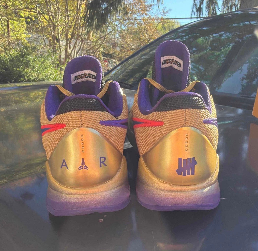 Undefeated X Zoom Kobe 5 Protro Hall Of Fame Size 8.5