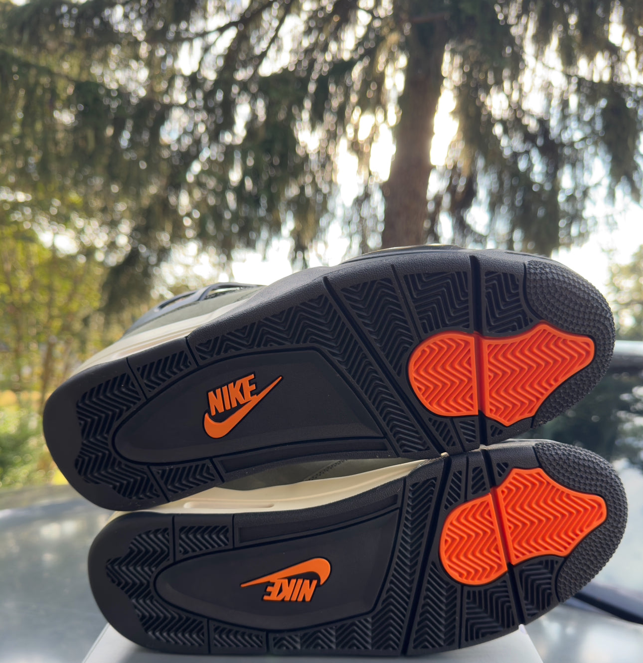 Brand New Undefeated 4s Size 11