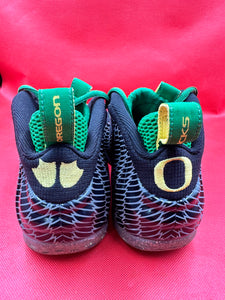Oregon duck Nike Foamposite size 7.5