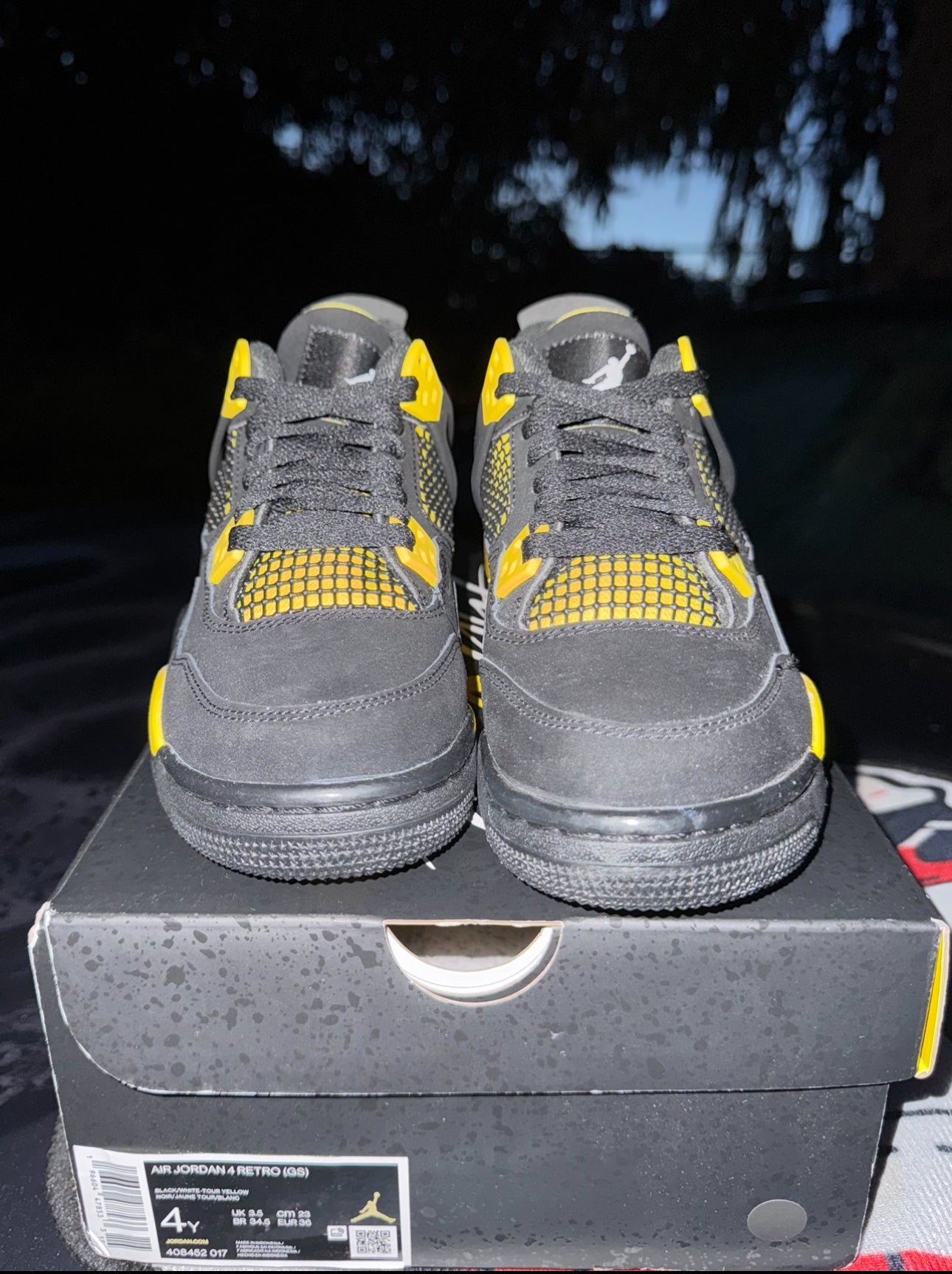 Brand New Thunder 4s Size 4