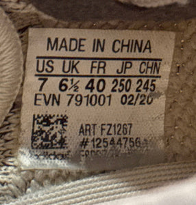 Yeezy Boost 350 V2 Zyon Size 7
