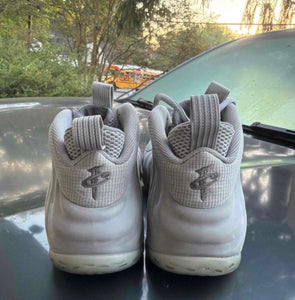 Wolf Grey Foams Size 10
