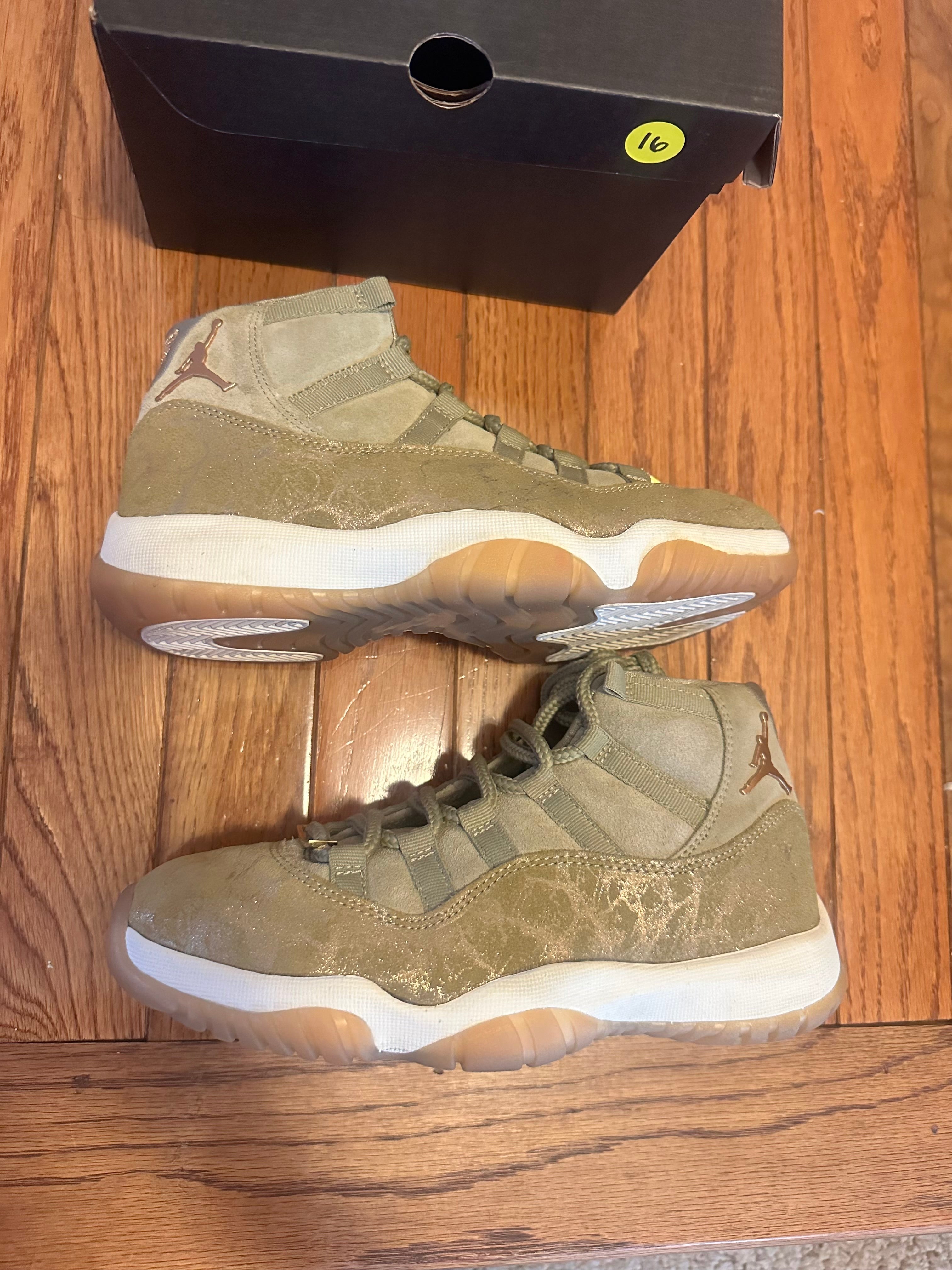Neutral Olive 11s size 5.5