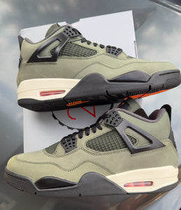Brand New Undefeated 4s Size 11