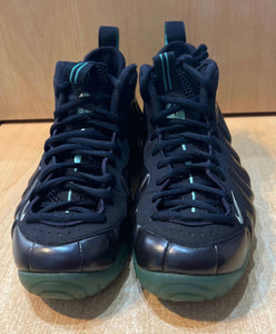 Dark Obsidian Foams Size 8