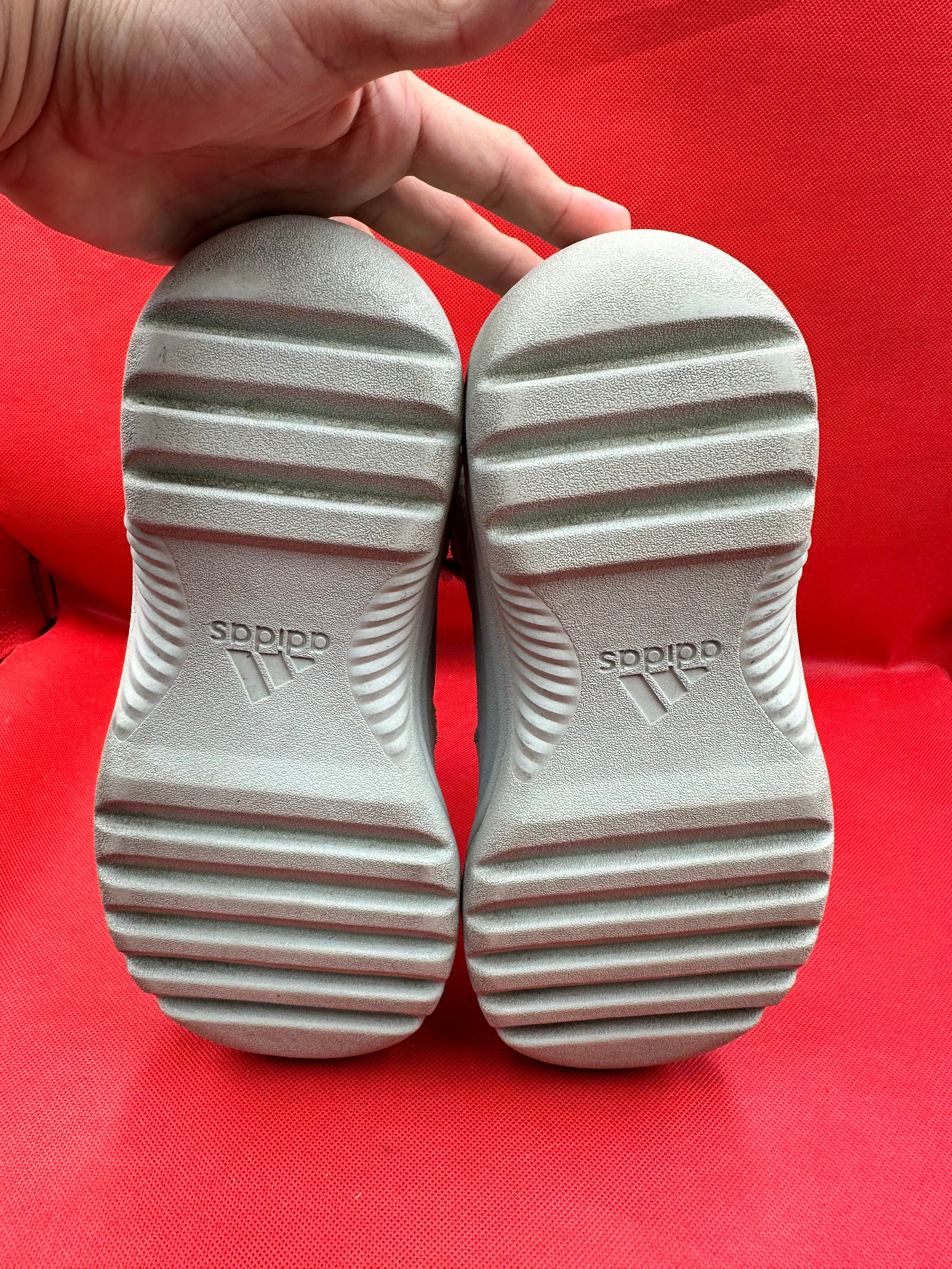 Salt Adidas Yeezy Desert Boot Size 7.5