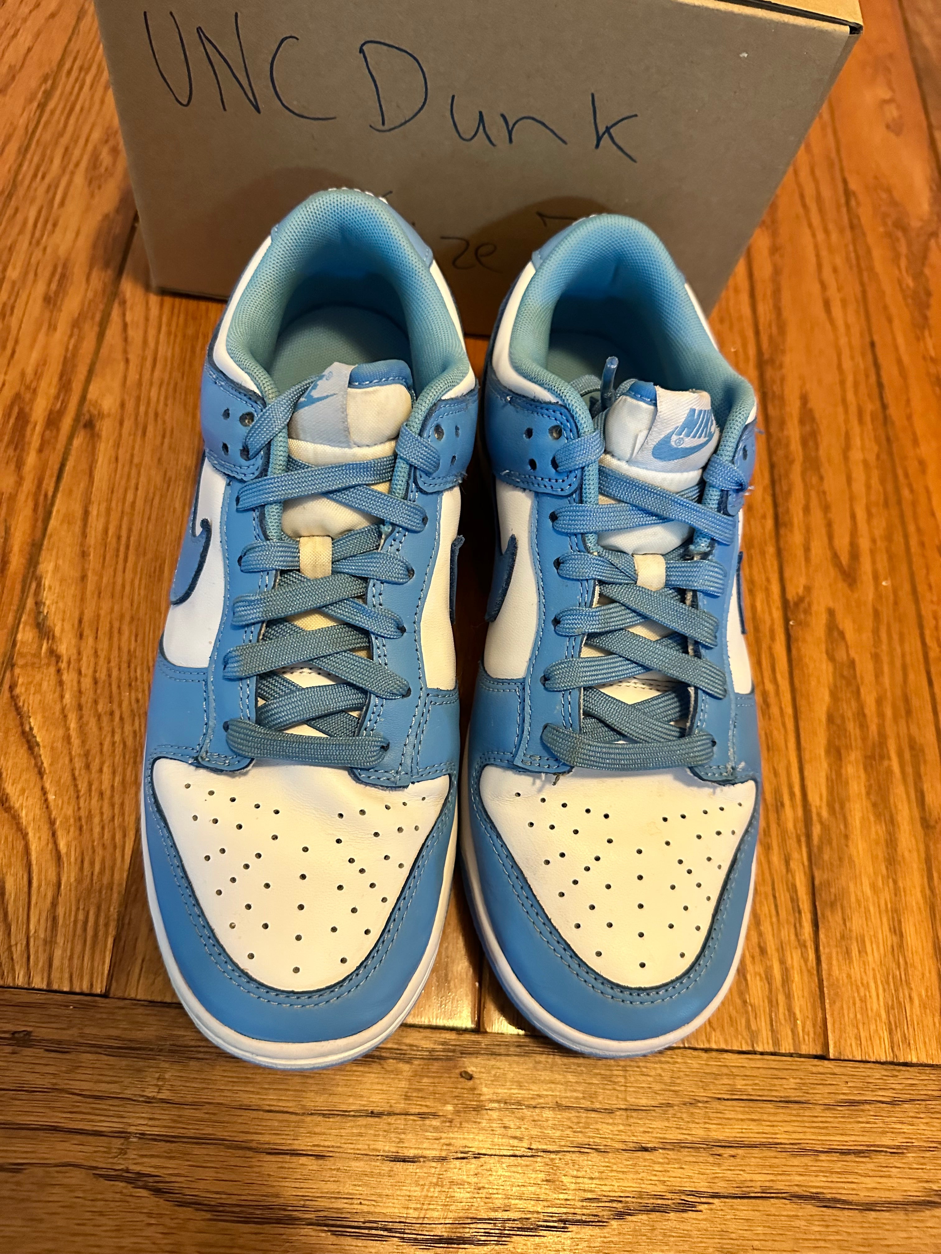 UNC Nike Dunk Low Size 7.5