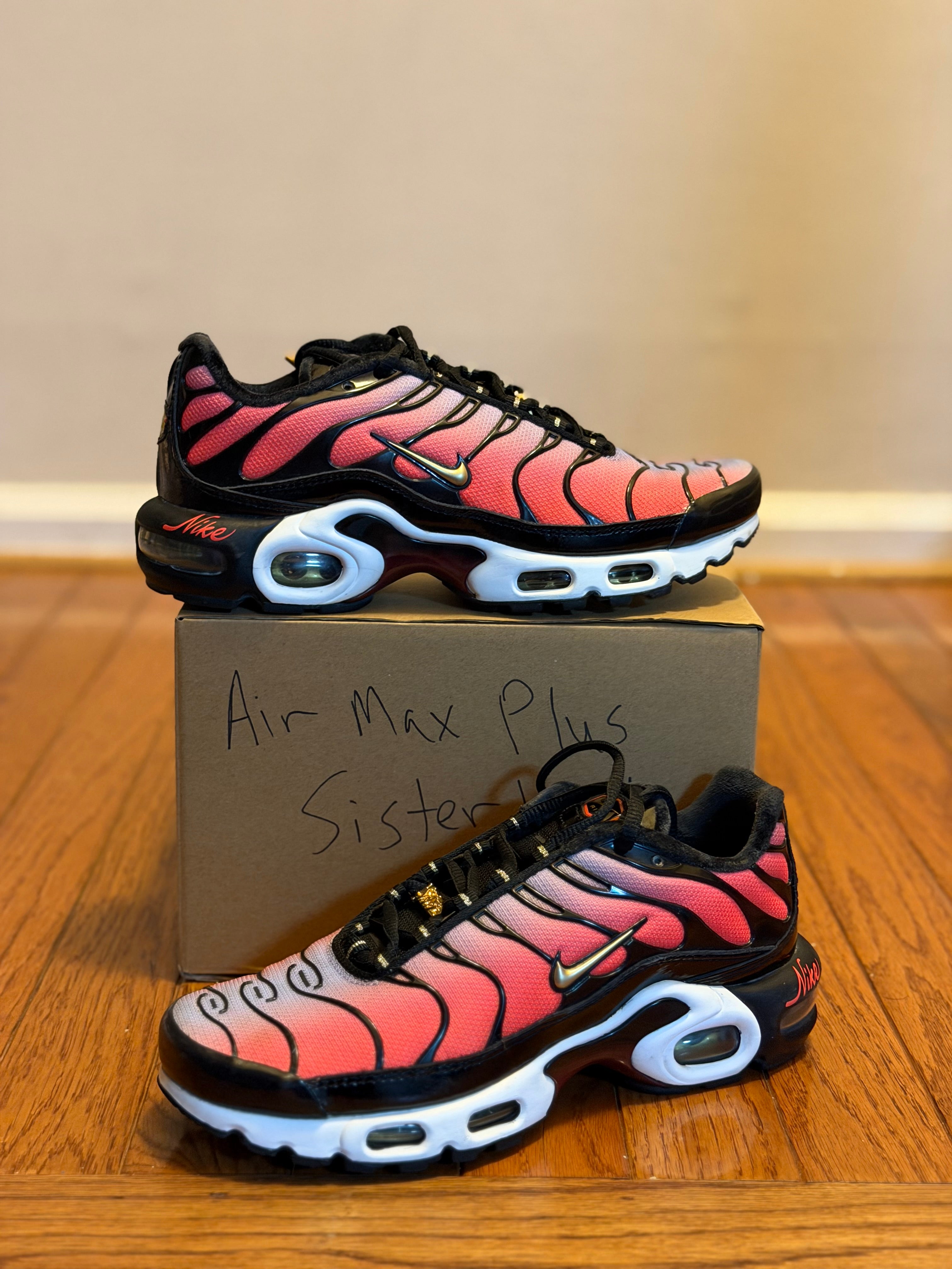 Sisterhood Nike Aid max Plus Size 5