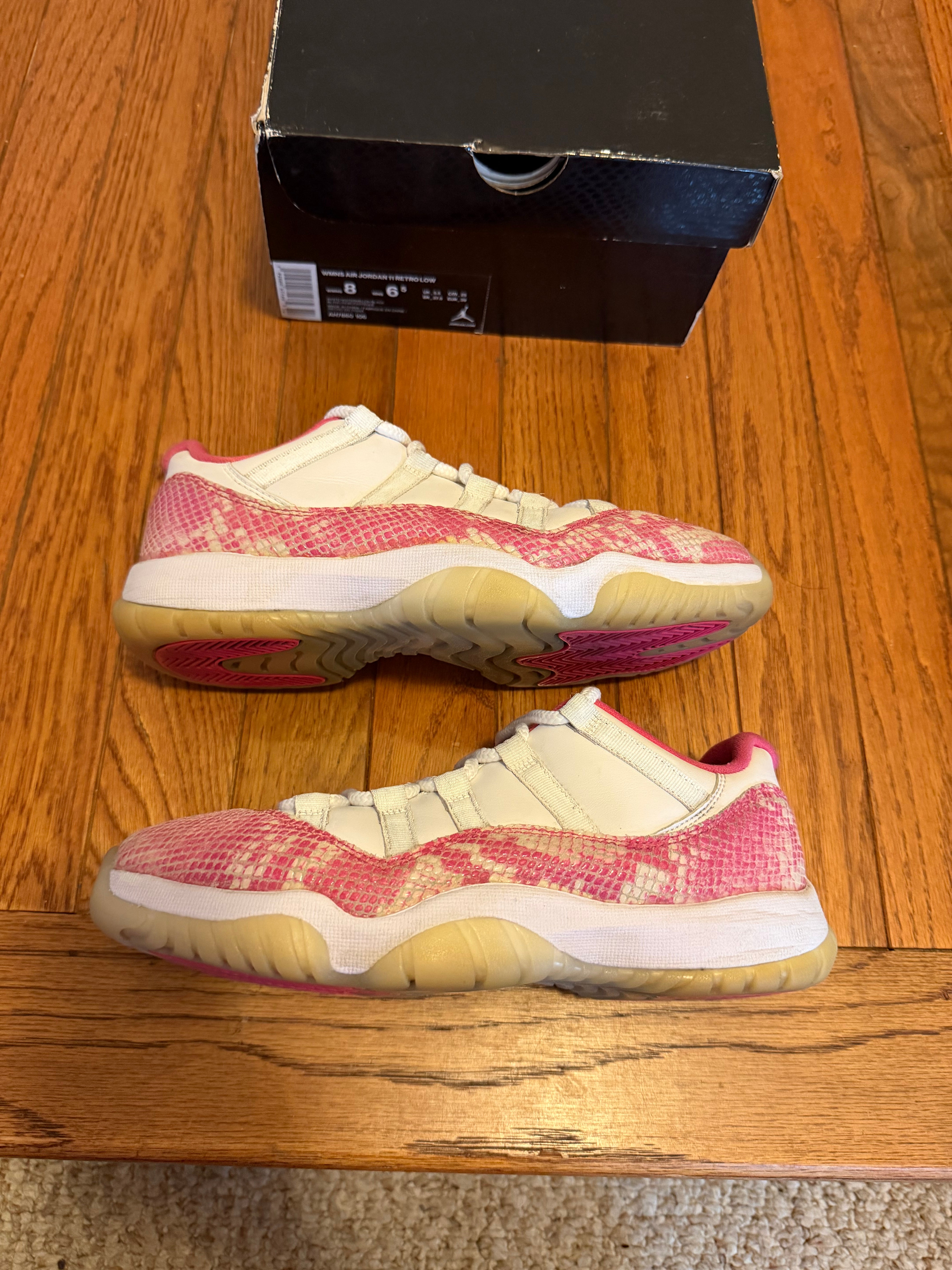 Pink Snakeskin 11s size 6.5