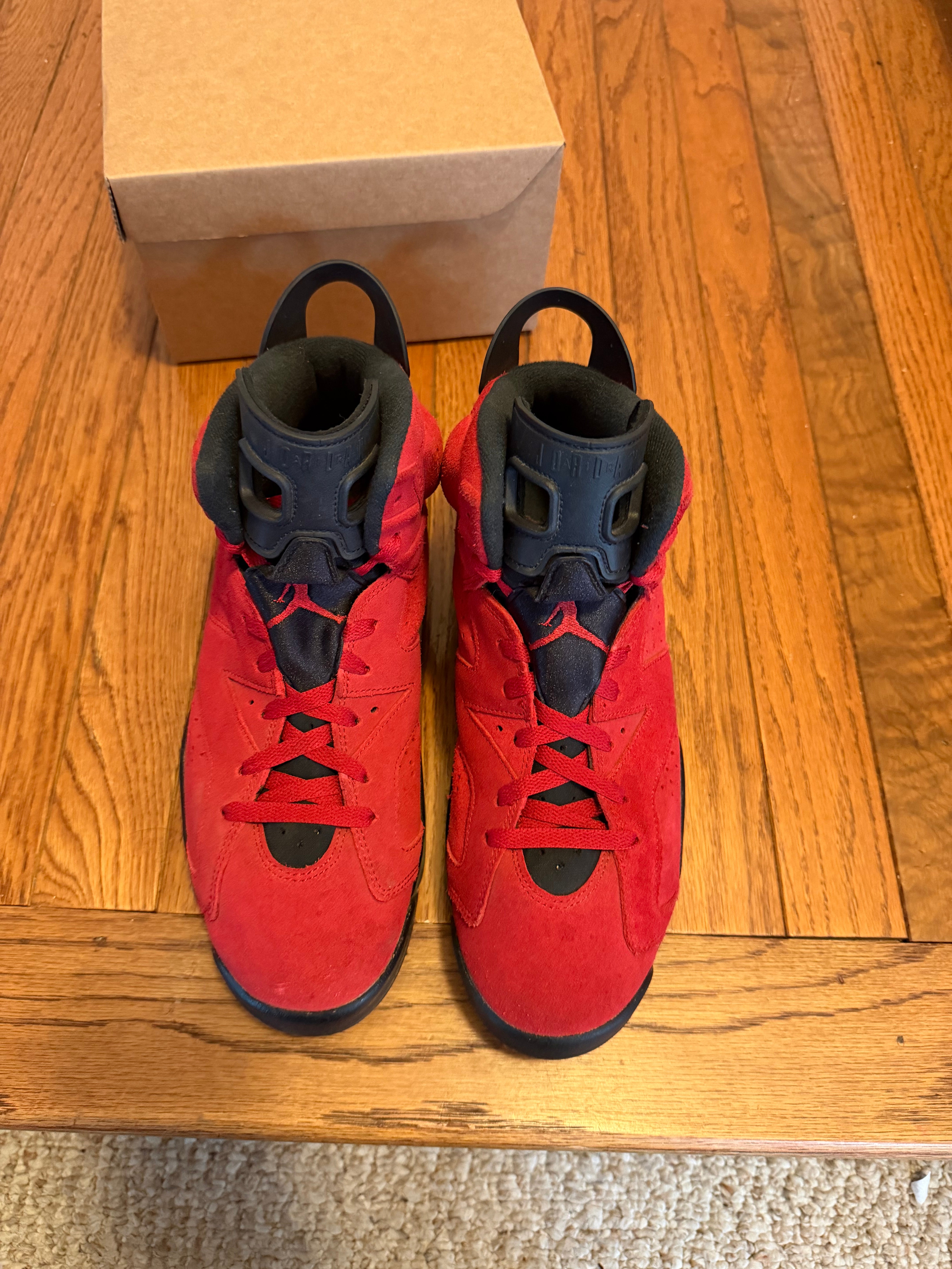 Toro Bravo 6s size 10.5