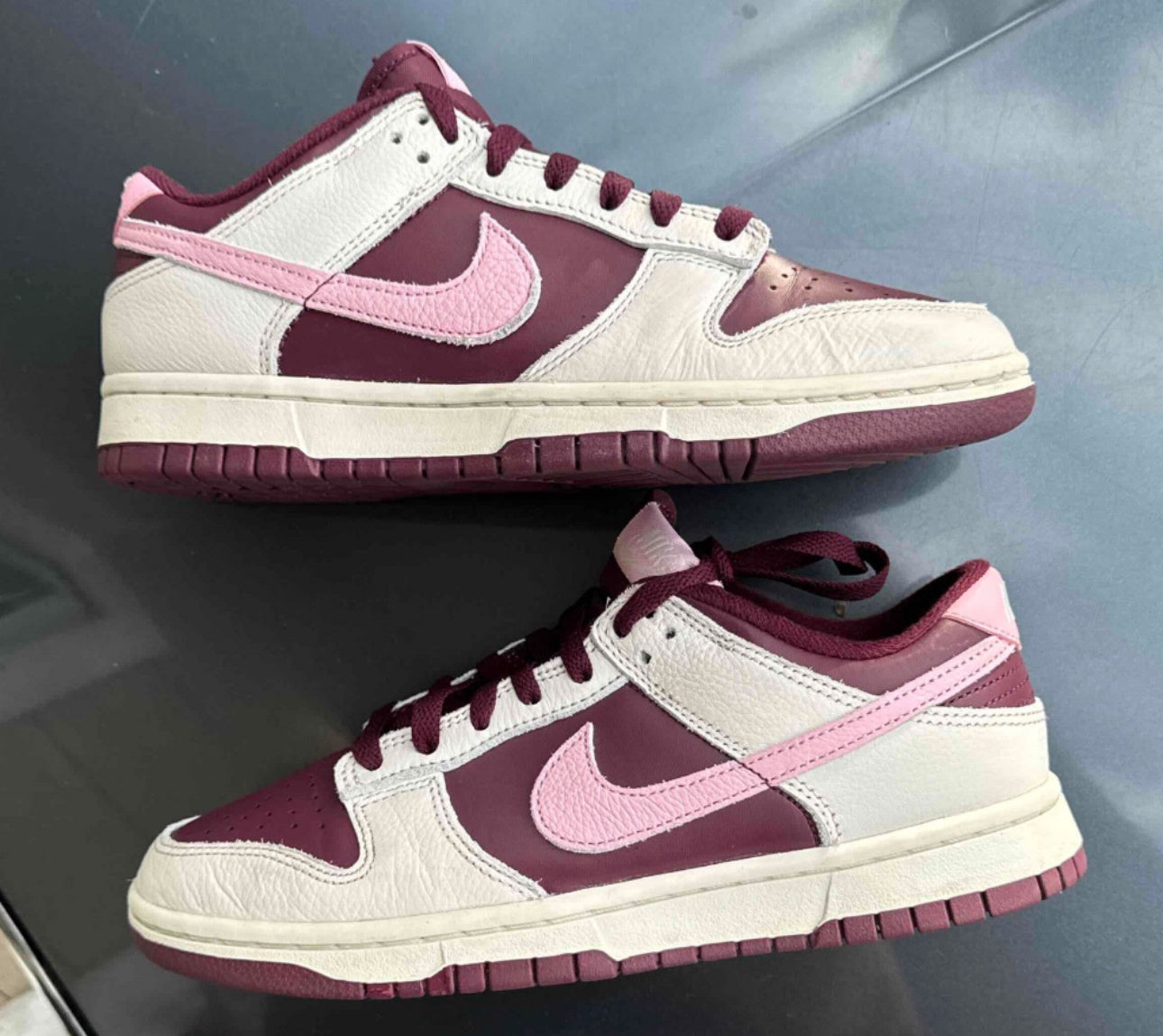 Nike Dunk Low Valentines Day Size 7