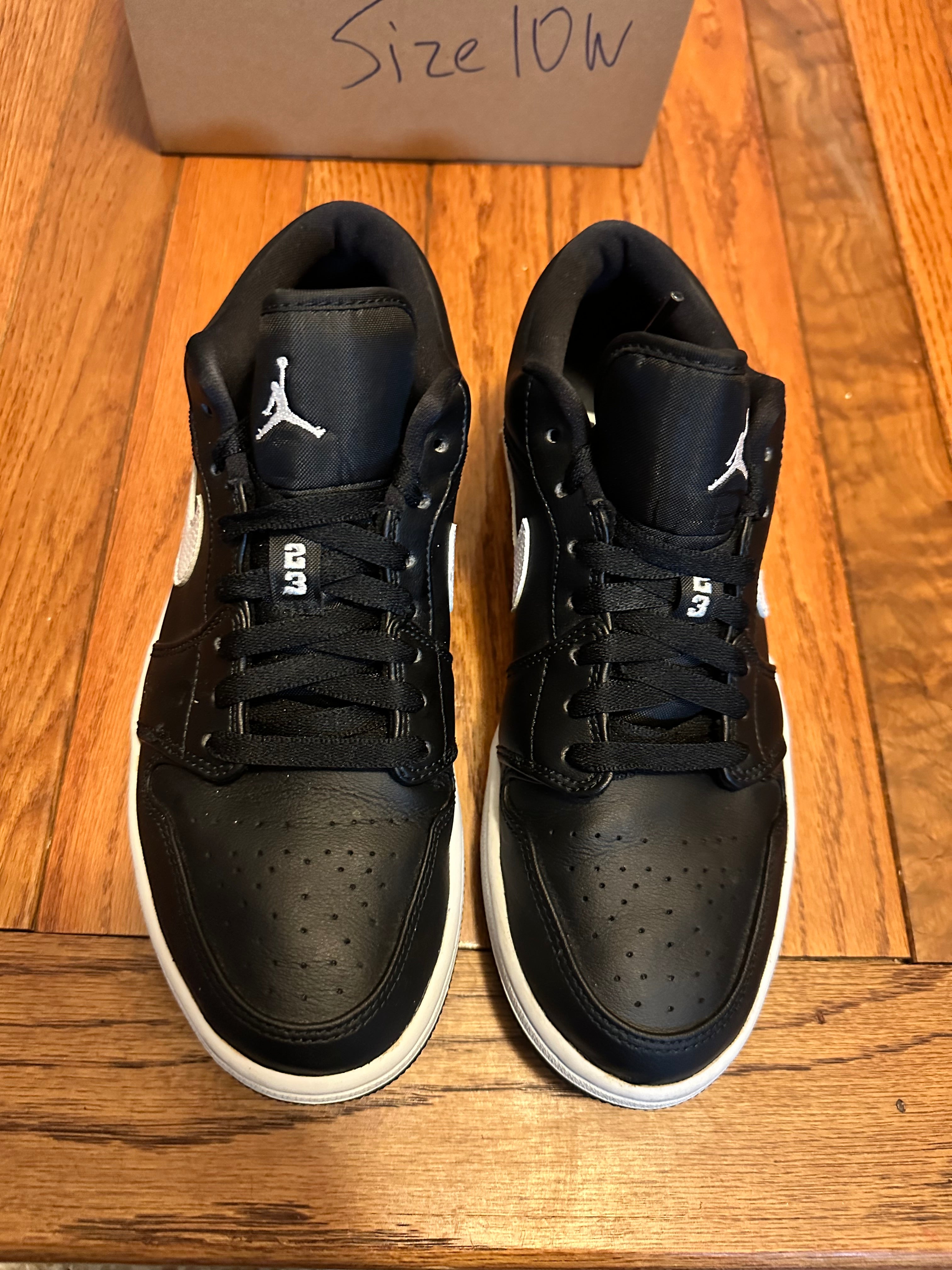 Black White Low 1s size 8.5