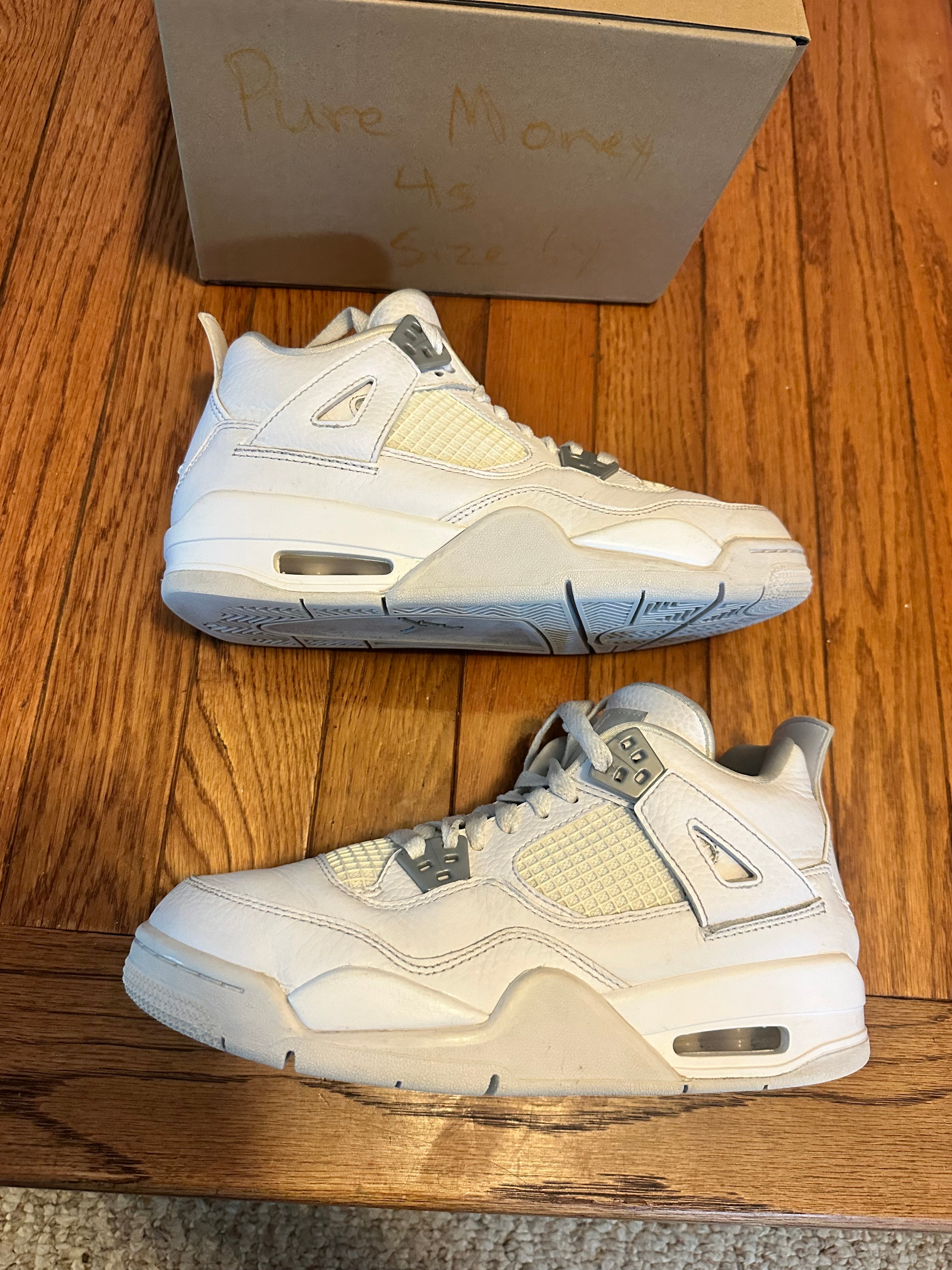 Pure Money 4s size 6