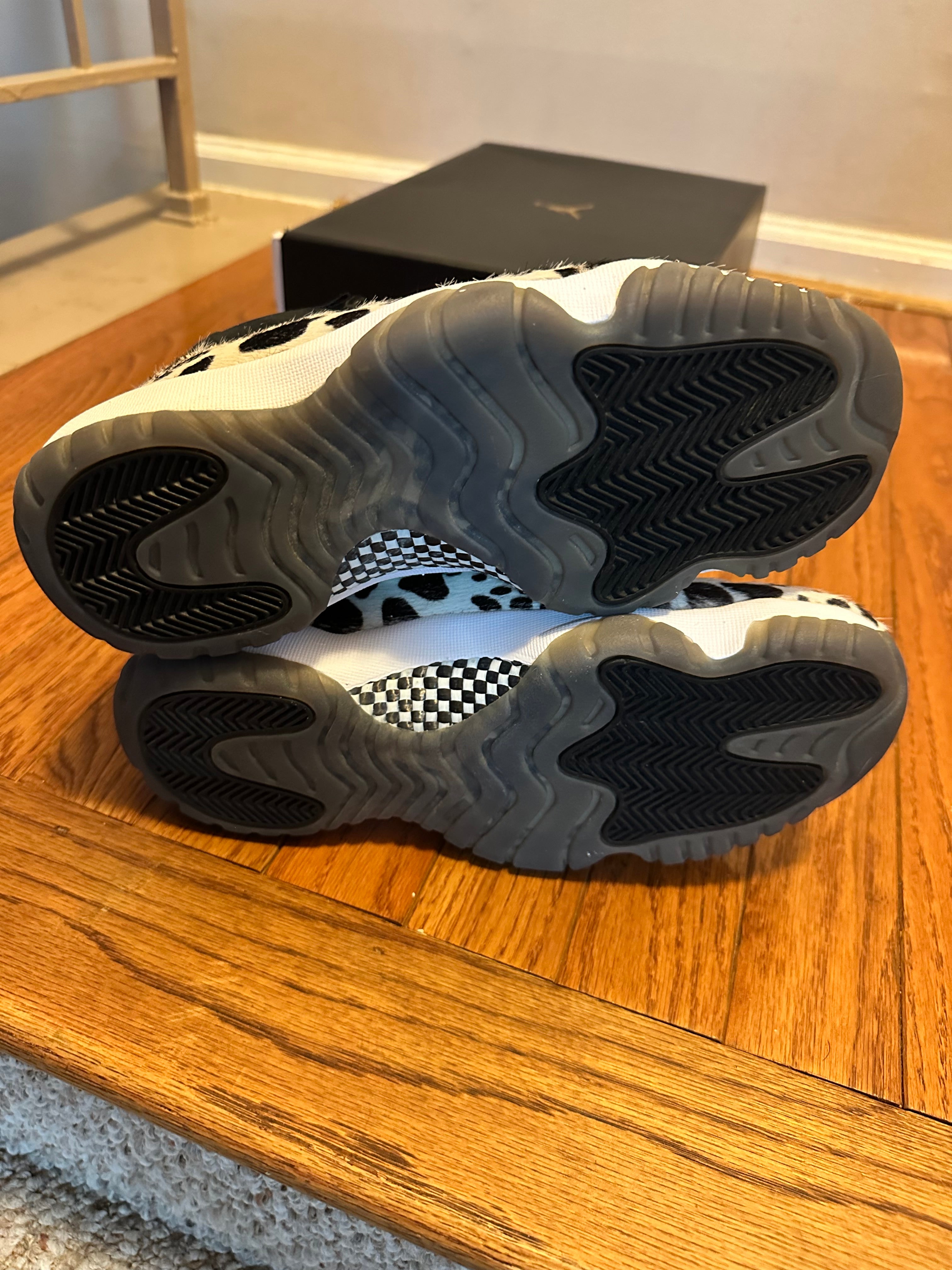 Animal Instinct 11s size 8
