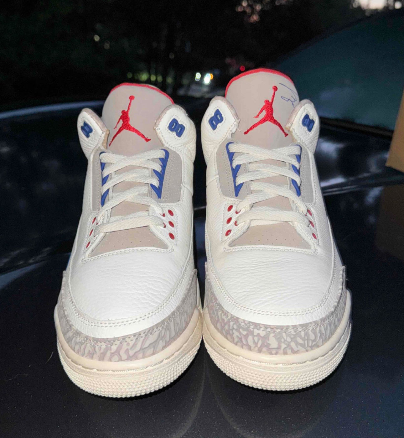 International Flight 3s Size 9.5