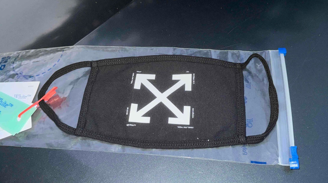 Brand New Off-White Arrow Mask Black White One Size