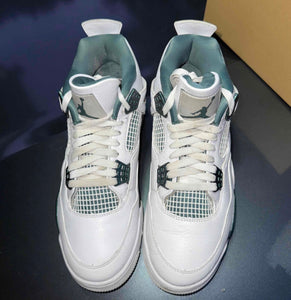 Oxidized Green 4s Size 9.5
