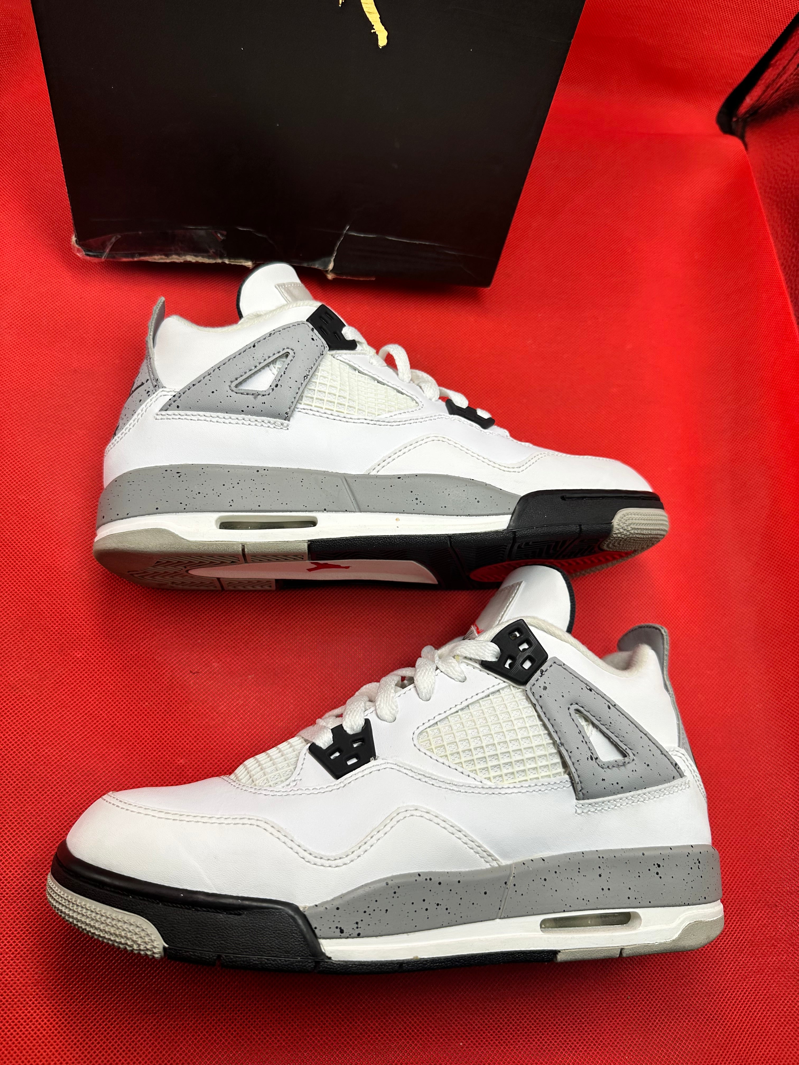 White Cement 4s size 6