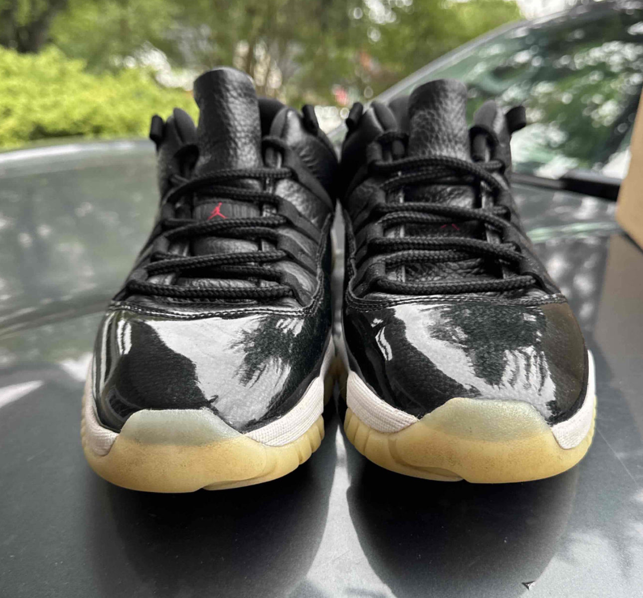 72-10 Low 11s Size 11