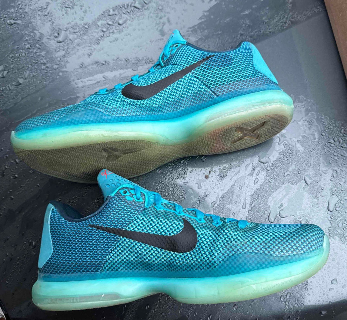 Kobe 10 5AM Flight Size 11
