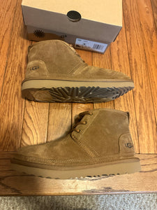 Brand new Chestnut Ugg Neumel II Boot size 4