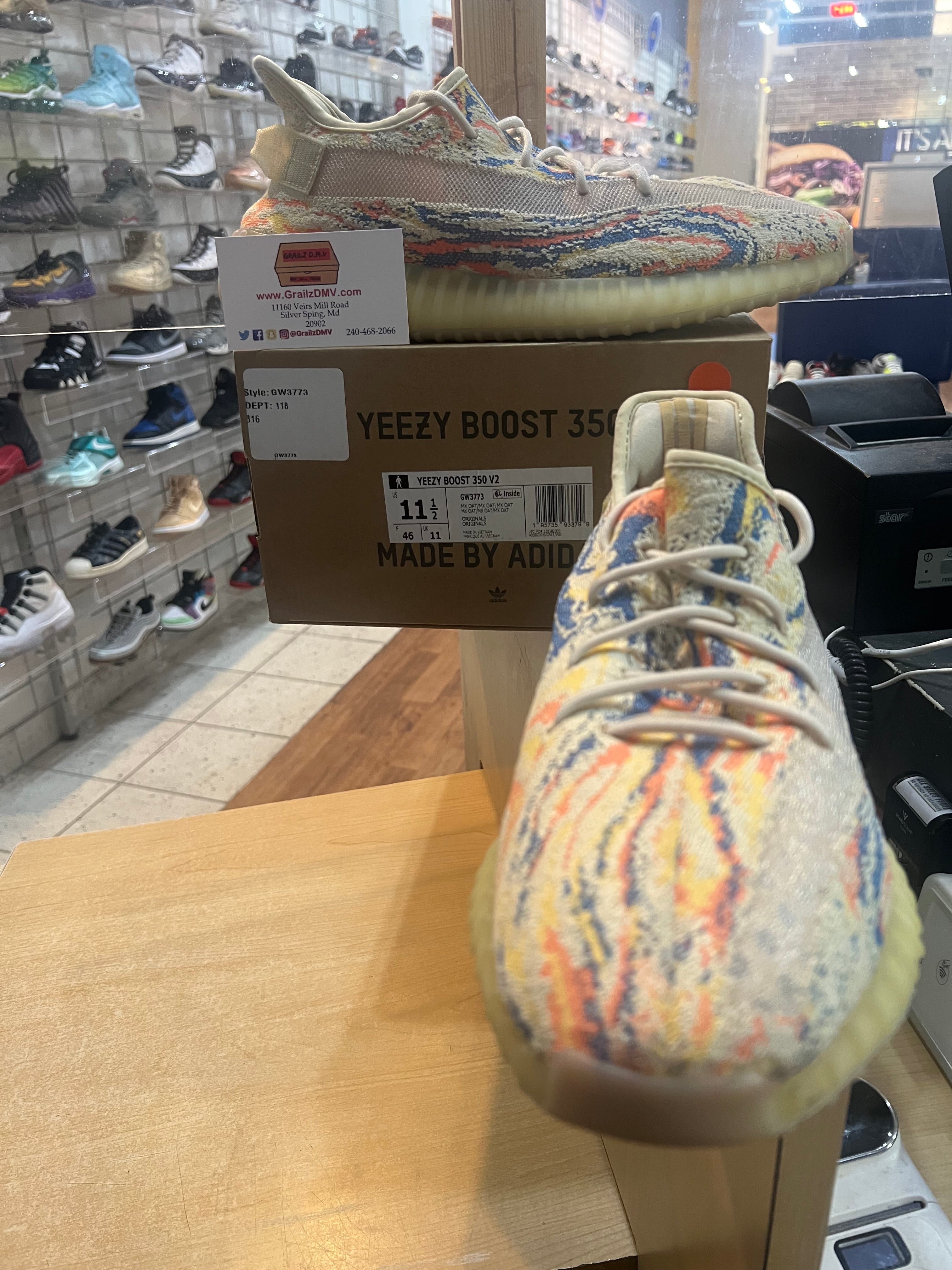 Yeezy Boost 350 V2 MX Oat Size 11.5