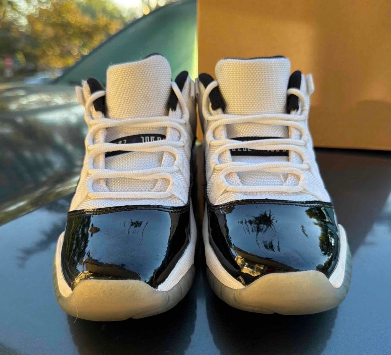 Concord Low 11s Size 4Y
