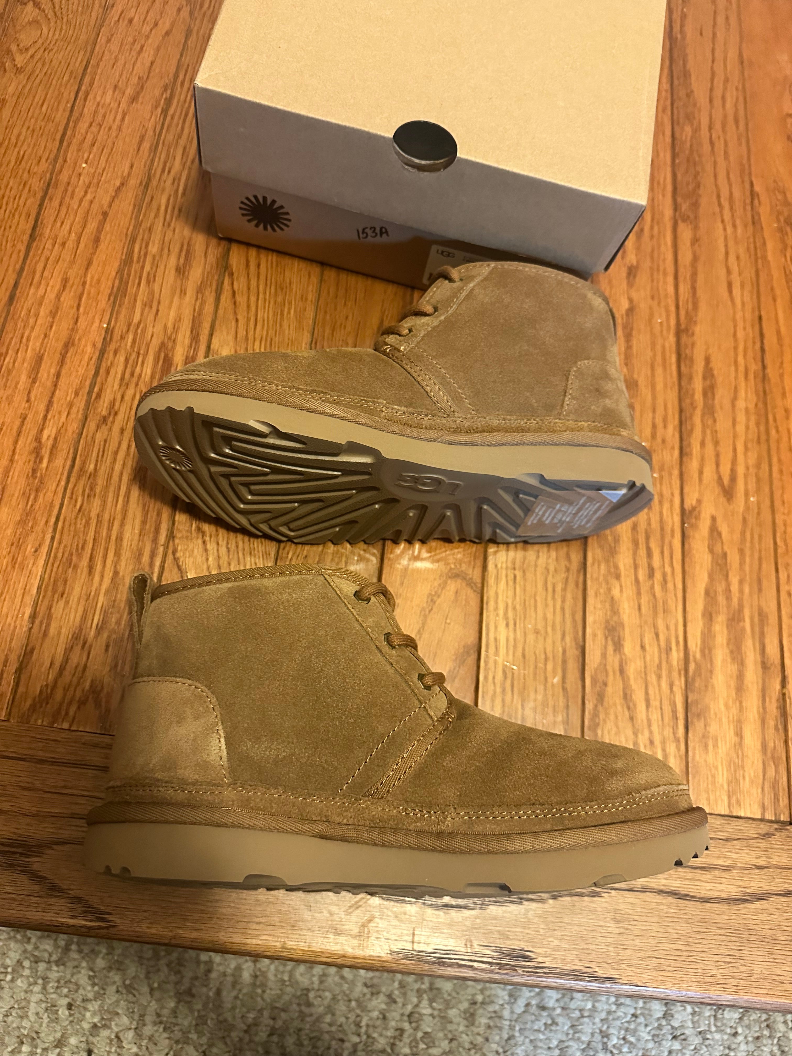 Brand new Chestnut Ugg Neumel II Boot size 4