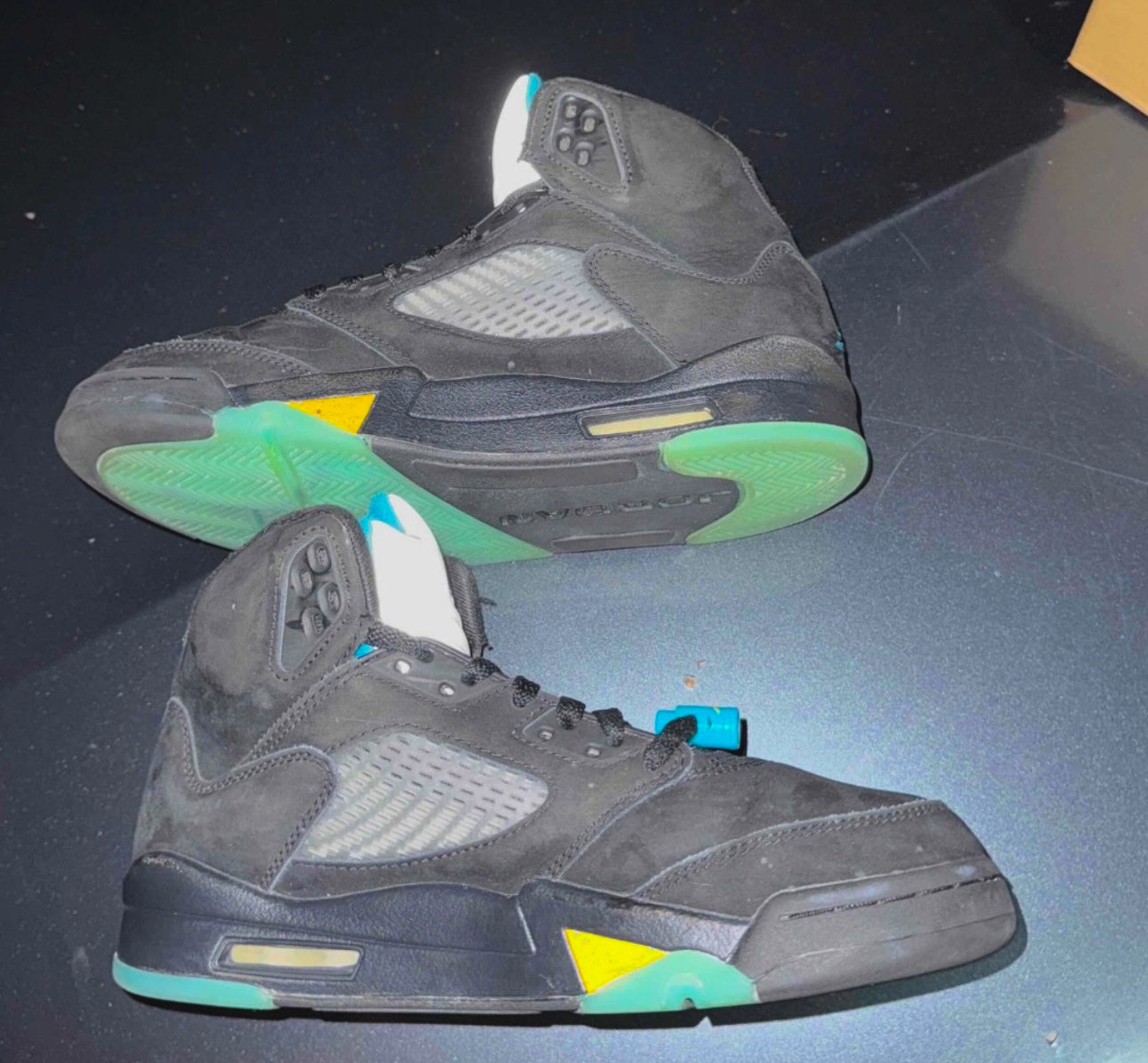 Aqua 5s Size 8