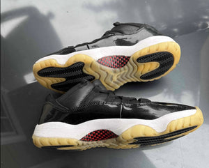 72-10 Low 11s Size 11
