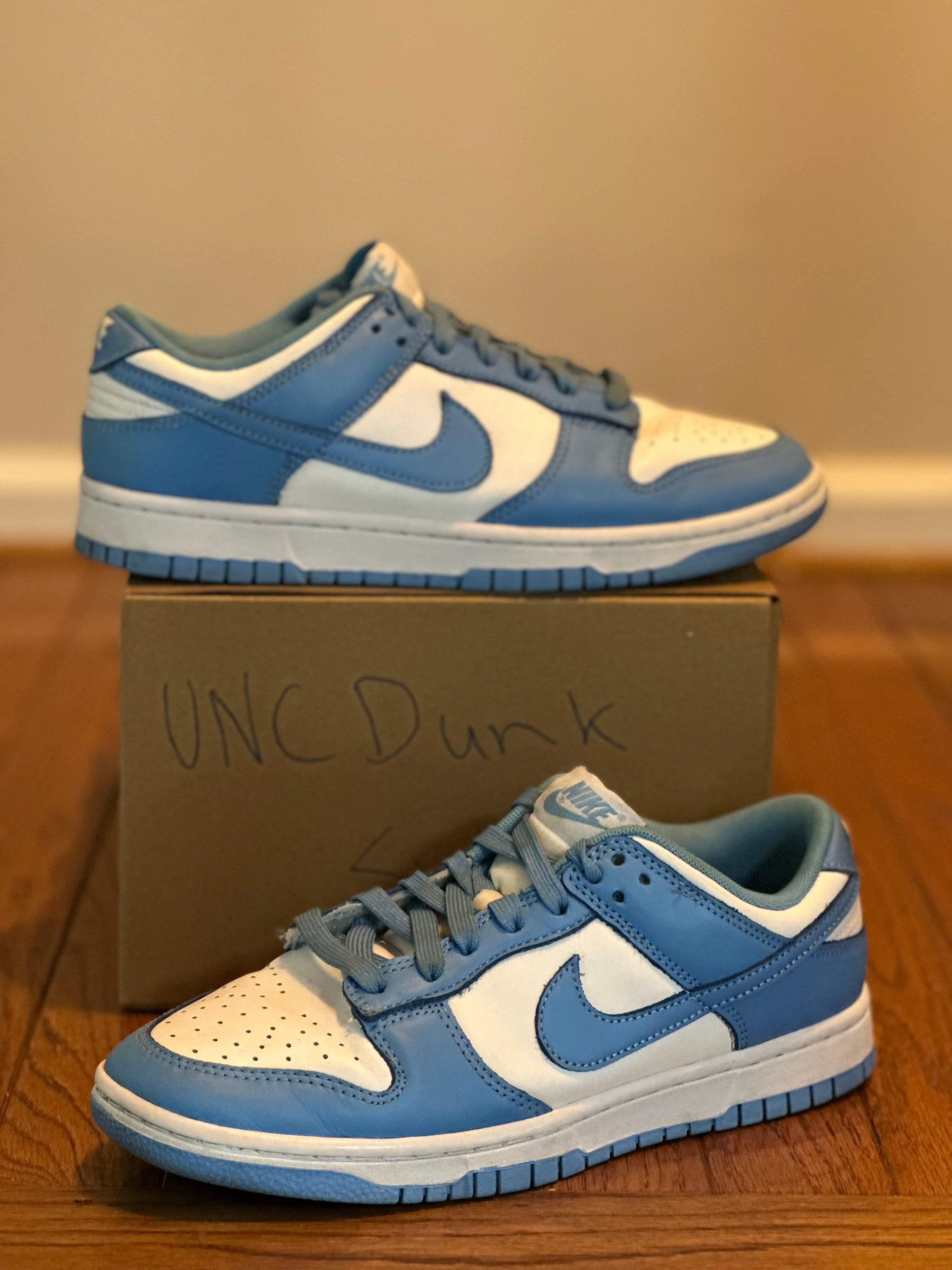 UNC Nike Dunk Low Size 7.5