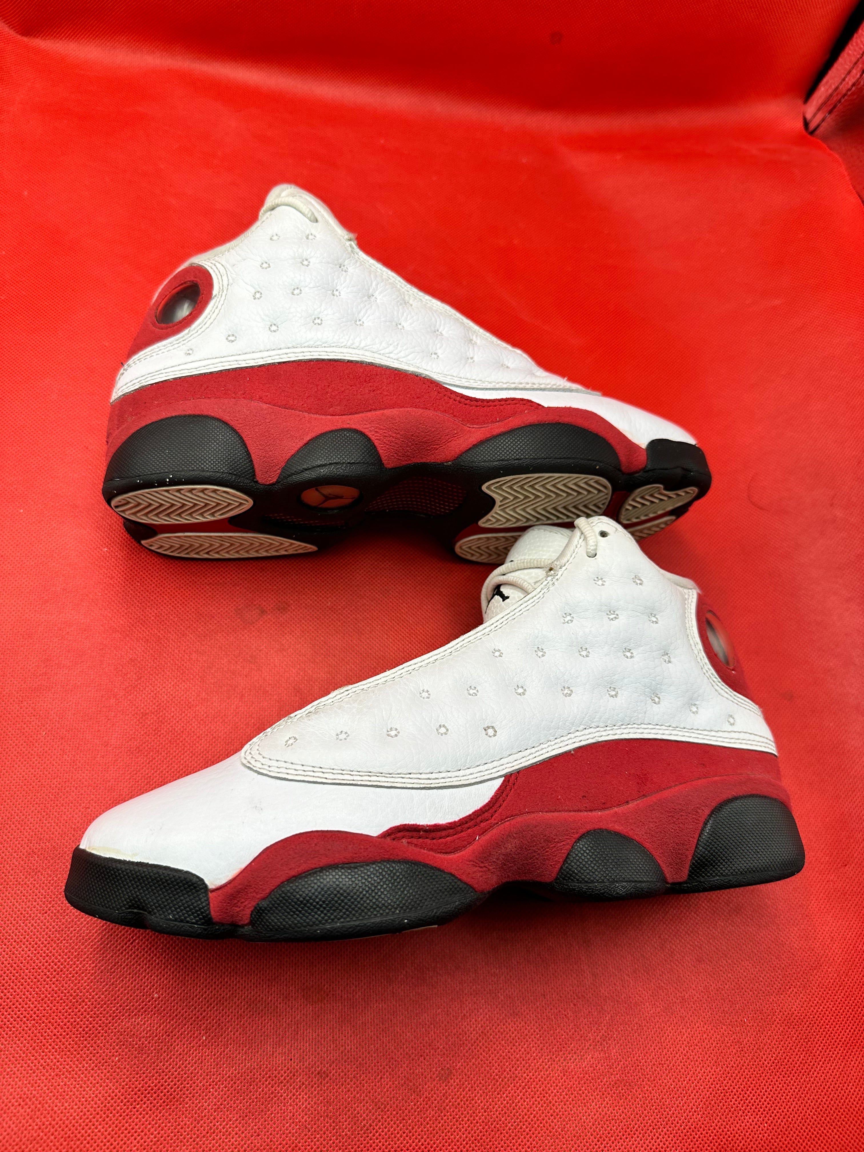 Chicago 13s Size 6