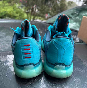 Kobe 10 5AM Flight Size 11